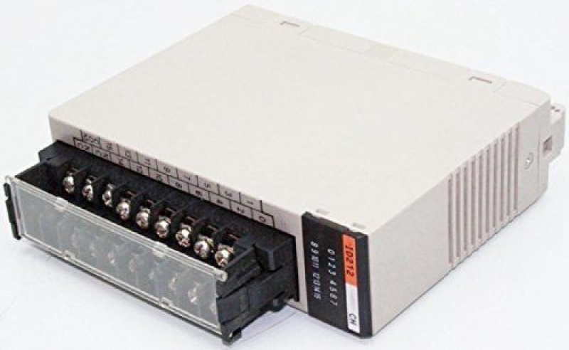 Контроллер, ПЛК система C200H-OC225 